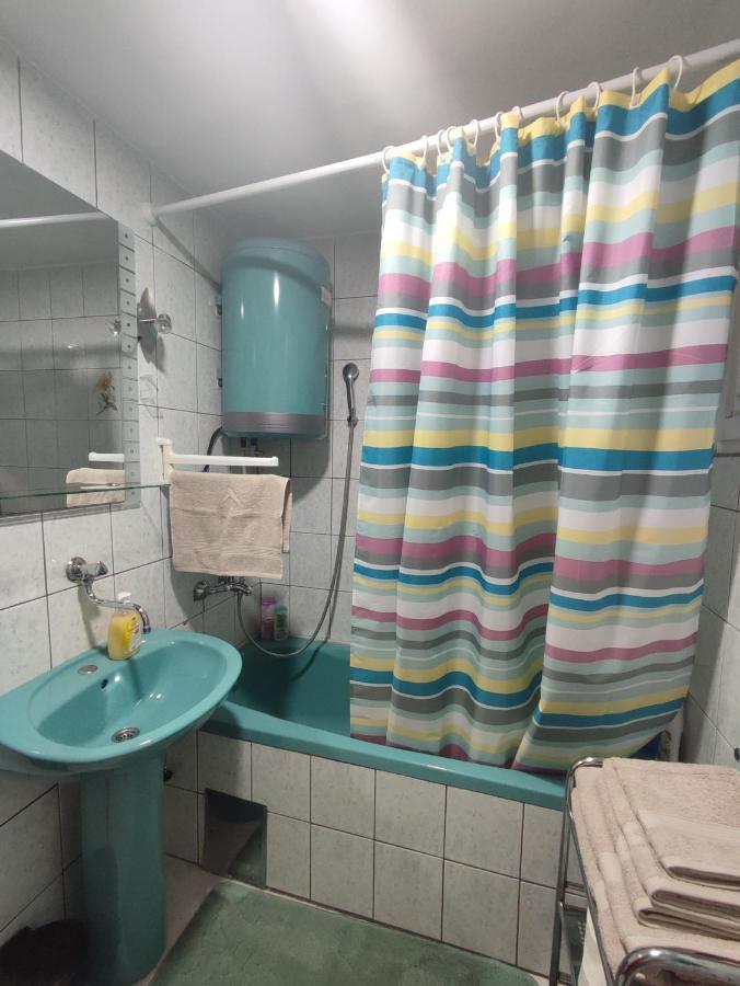 Apartman Adna Kulen Vakuf Exterior photo